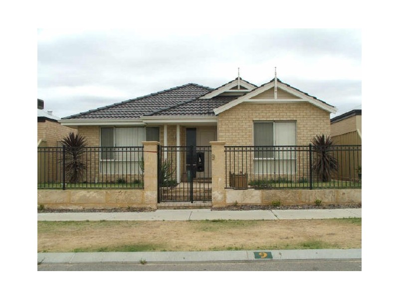 9 Sheldwich Loop, Butler WA 6036