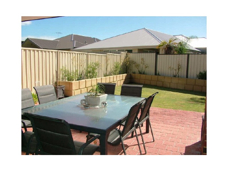 17 Bodallin Crescent, Southern River WA 6110