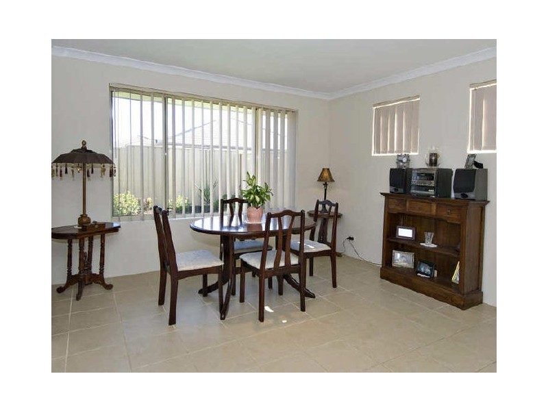 2/21A Newell Loop, Gosnells WA 6110
