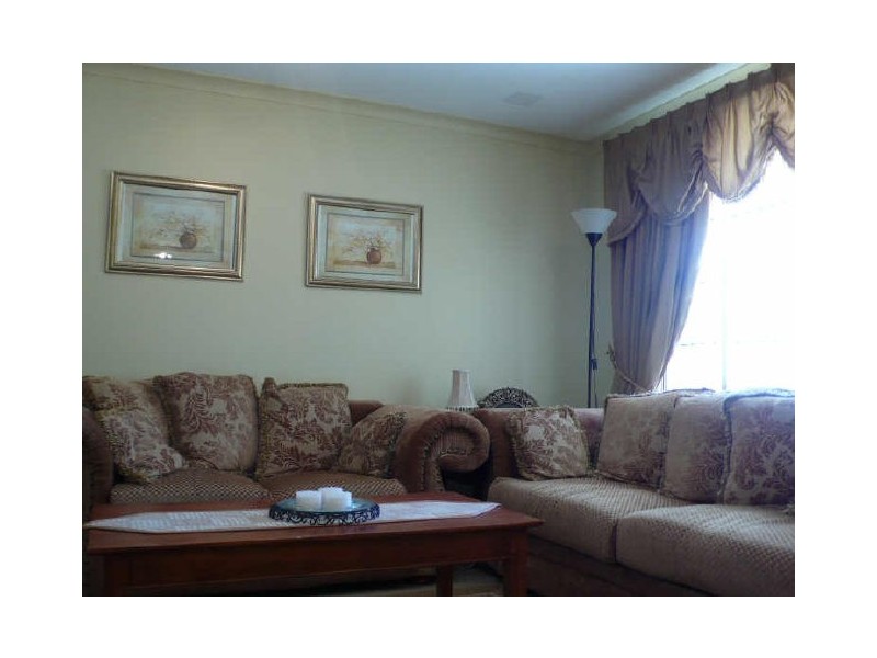 2/11 Mulline Court, Maddington WA 6109