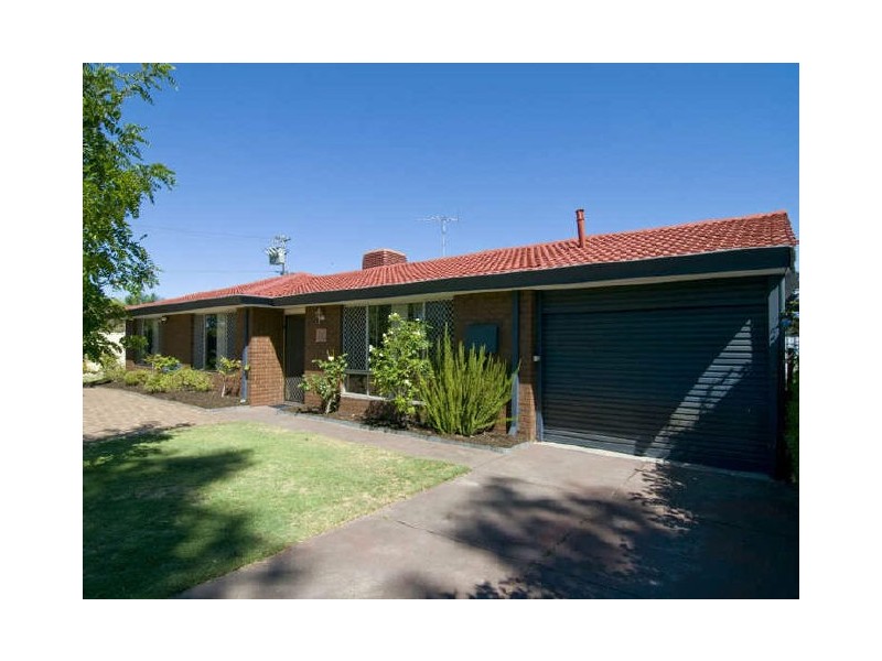 74 Hume Road, Thornlie WA 6108