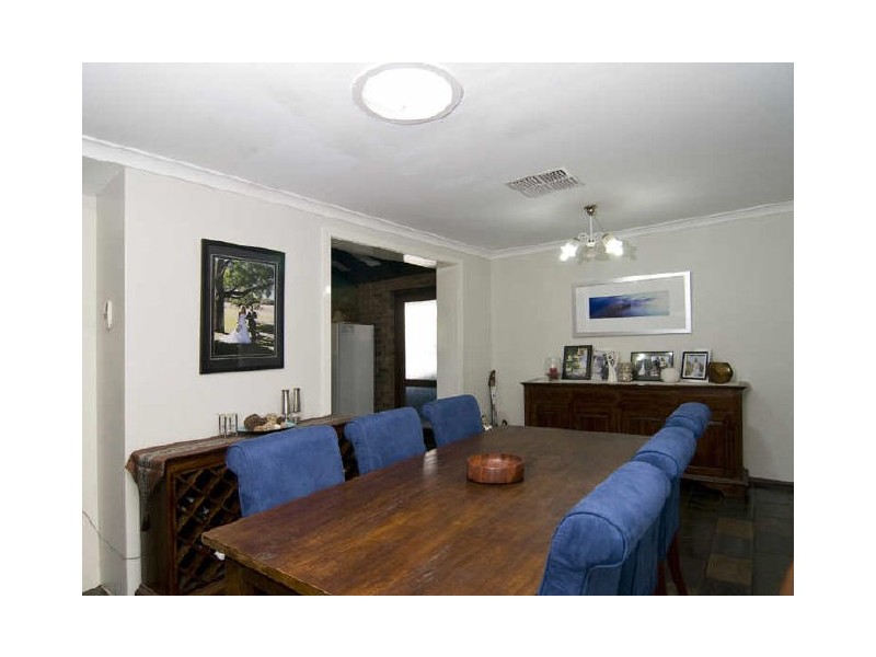 74 Hume Road, Thornlie WA 6108