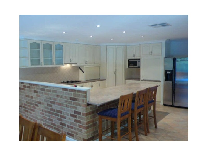 43 Ailsworth Court, Thornlie WA 6108