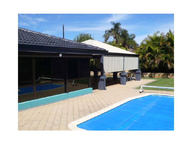 43 Ailsworth Court, Thornlie WA 6108