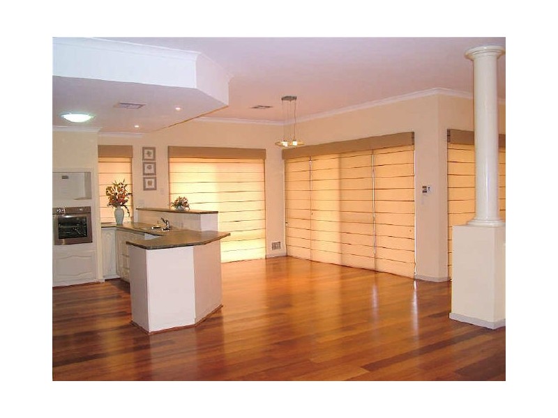 11 Lucida Road, Southern River WA 6110