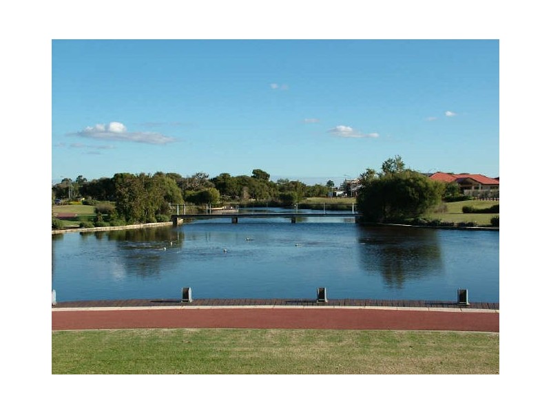 11 Lucida Road, Southern River WA 6110