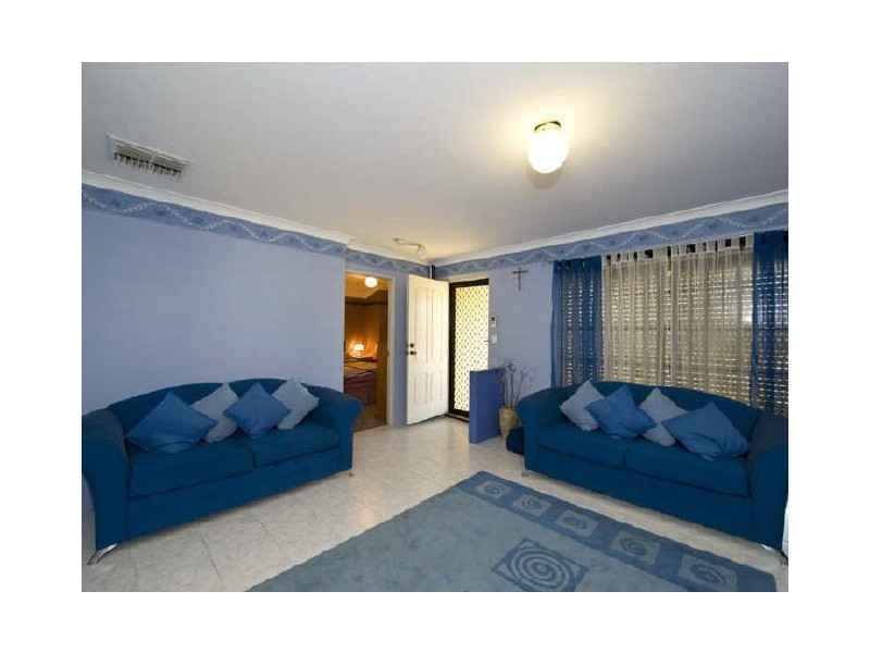 6 Clune Court, Huntingdale WA 6110