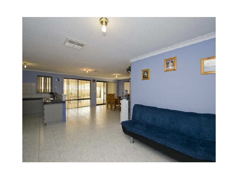 6 Clune Court, Huntingdale WA 6110