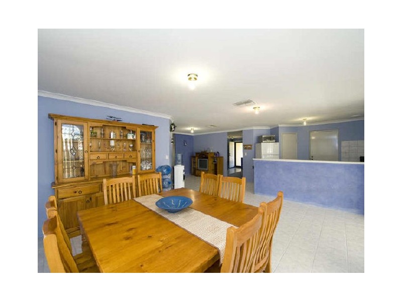 6 Clune Court, Huntingdale WA 6110