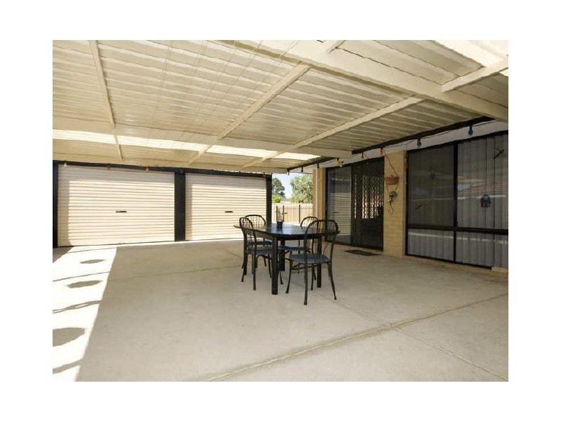 6 Clune Court, Huntingdale WA 6110