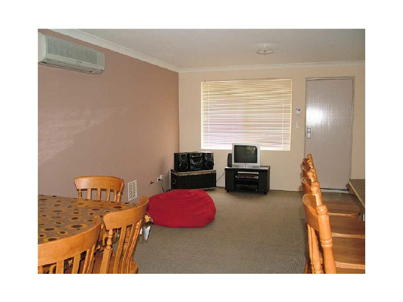 1/25 Apley Street, Maddington WA 6109