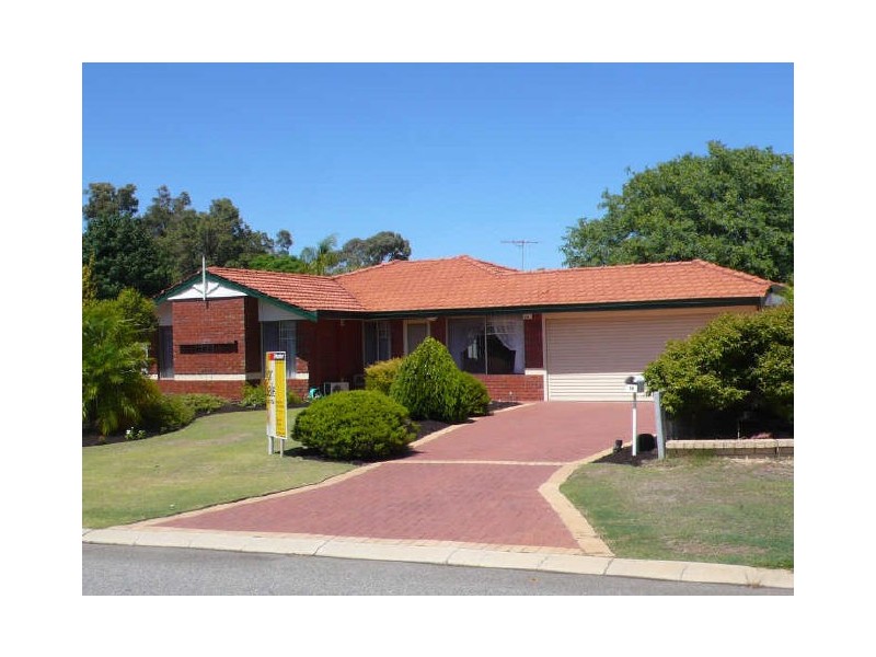 1/8A Exmouth Place, Thornlie WA 6108