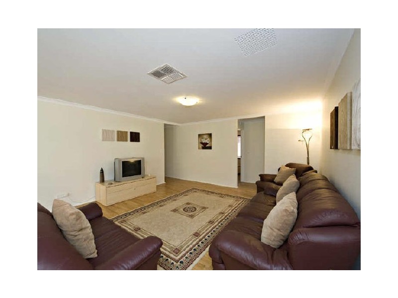 6 Pintaclo Way, Canning Vale WA 6155