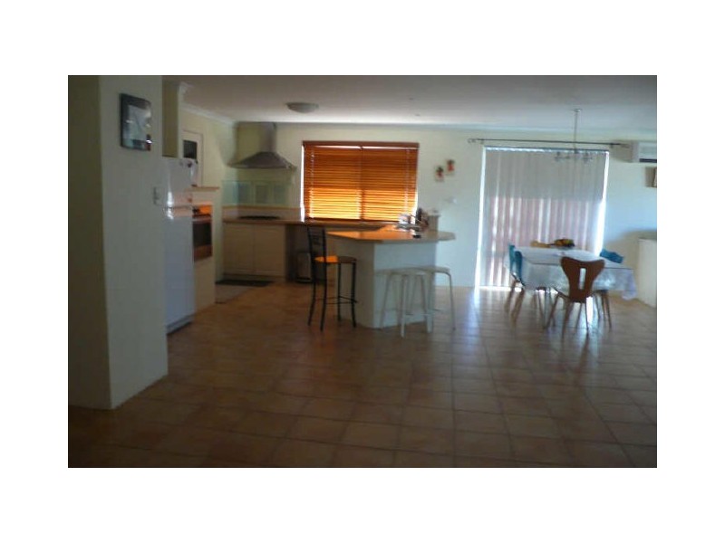 228 Amherst Road, Canning Vale WA 6155