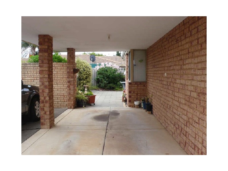 6/12 Attfield Street, Maddington WA 6109