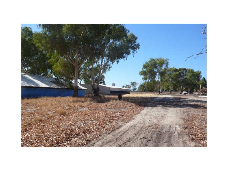 50 Tuart Road, Oakford WA 6121