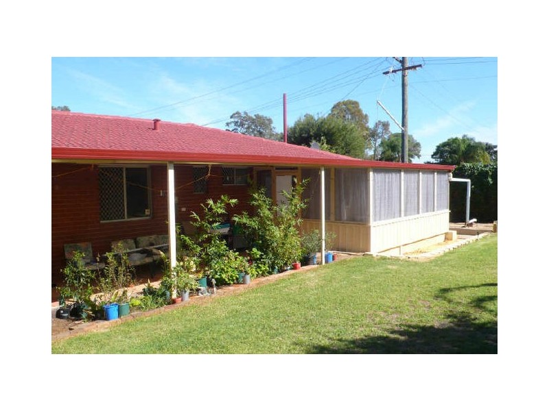 45 Huggins Road, Thornlie WA 6108