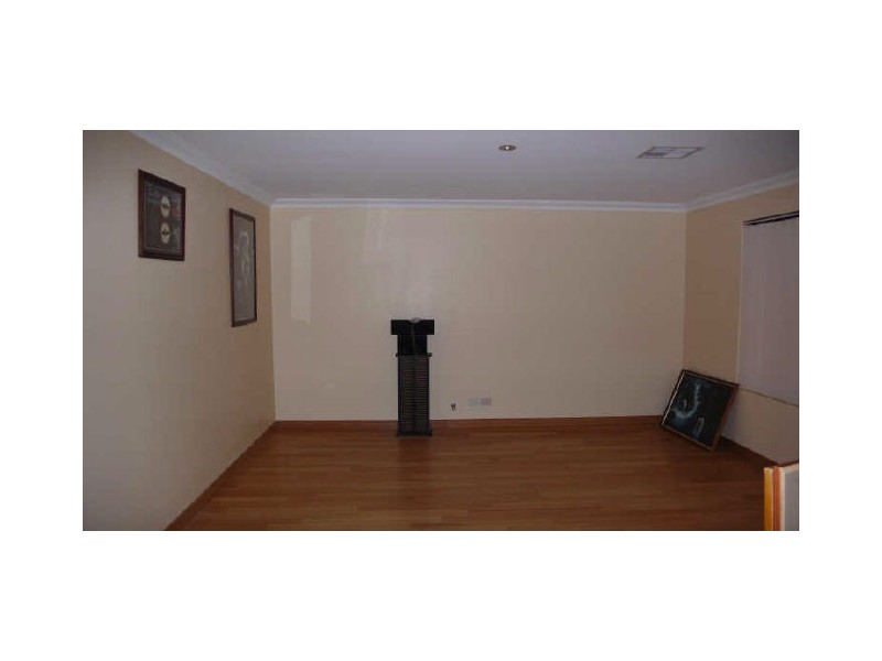 9 Marbella Avenue, Seville Grove WA 6112