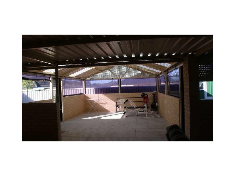 9 Marbella Avenue, Seville Grove WA 6112