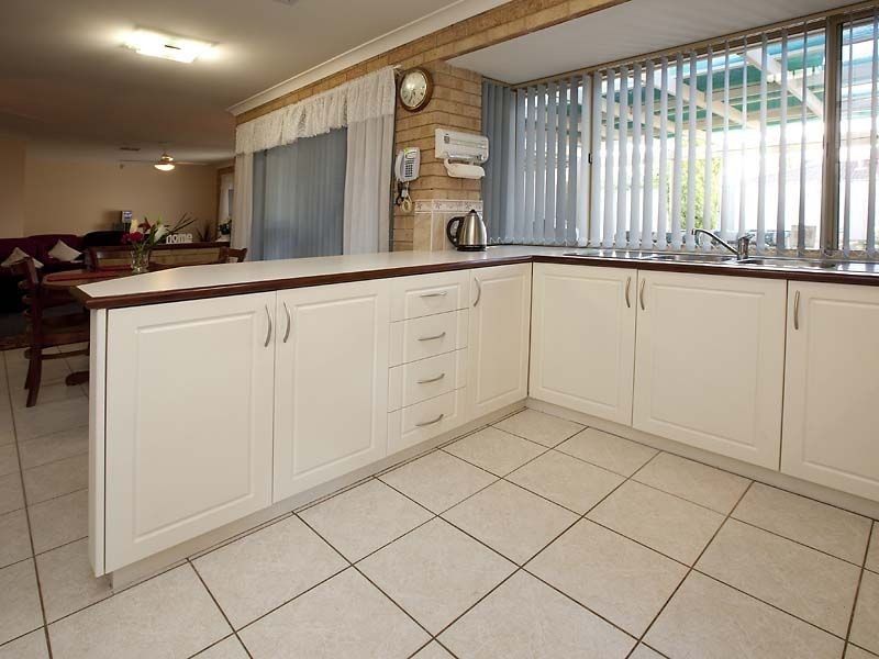 1 Expedition Drive, Thornlie WA 6108