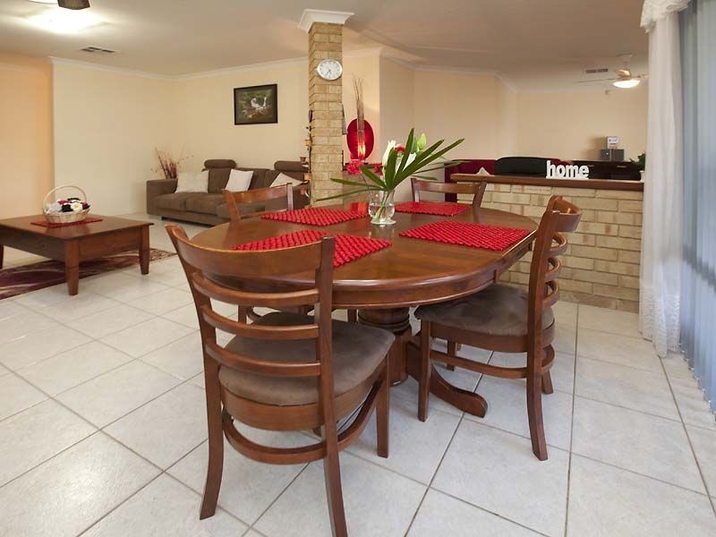 1 Expedition Drive, Thornlie WA 6108