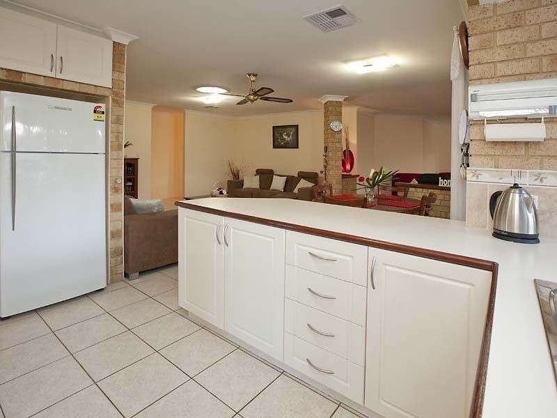 1 Expedition Drive, Thornlie WA 6108
