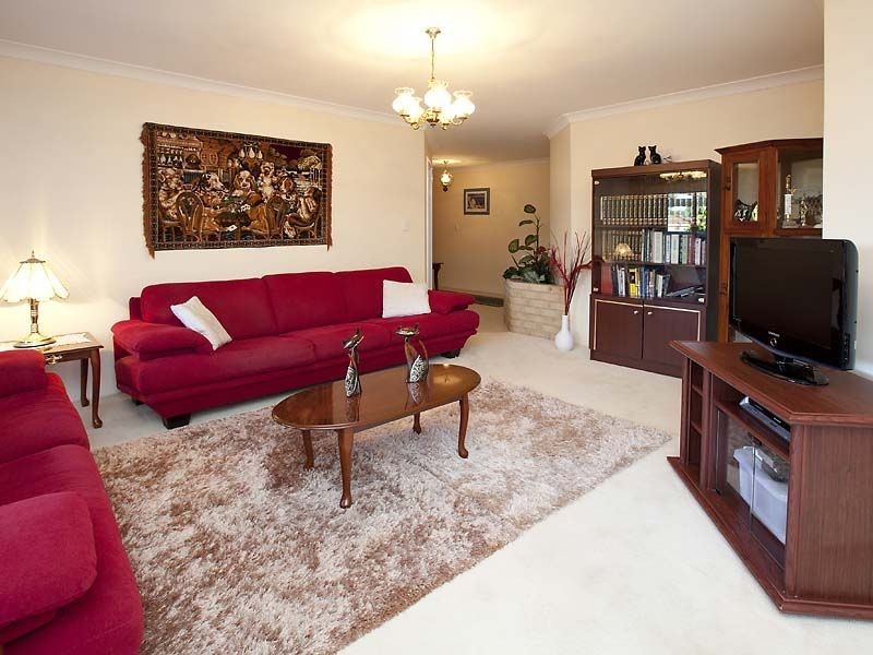 1 Expedition Drive, Thornlie WA 6108