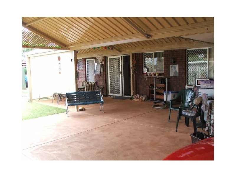 13 Prendiville Way, Langford WA 6147