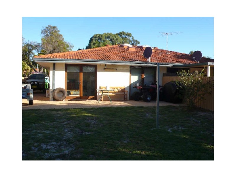 39A Lester Drive, Thornlie WA 6108