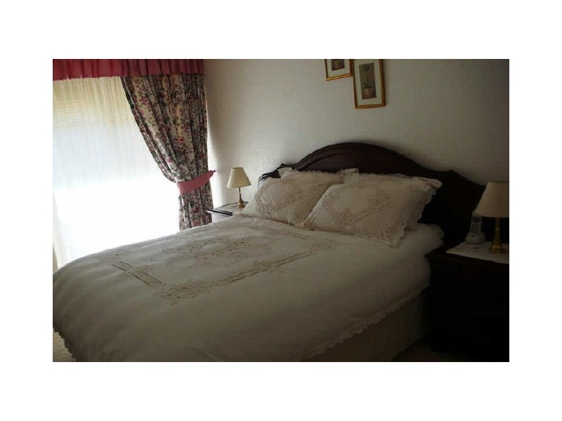 2 Parkway Road, Thornlie WA 6108