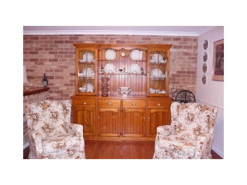 2 Parkway Road, Thornlie WA 6108