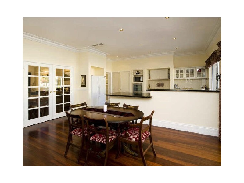 55 Sandringham Prom, Canning Vale WA 6155