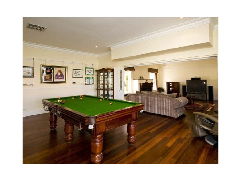 55 Sandringham Prom, Canning Vale WA 6155