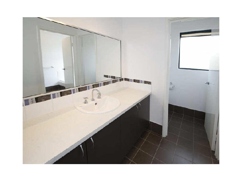 20 McDougal Way, Harrisdale WA 6112