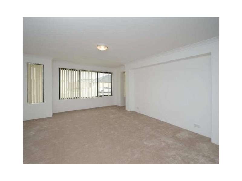 20 McDougal Way, Harrisdale WA 6112