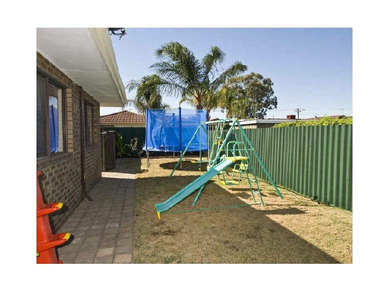 46 Harpenden Street, Huntingdale WA 6110