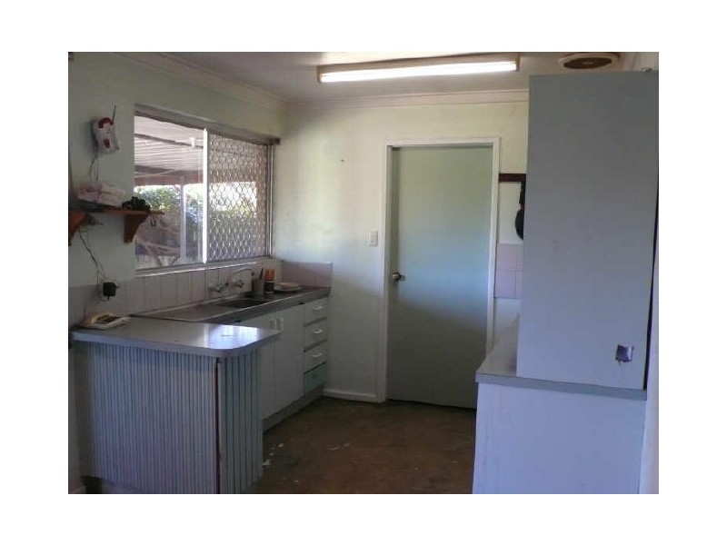 17 Willow Way, Maddington WA 6109