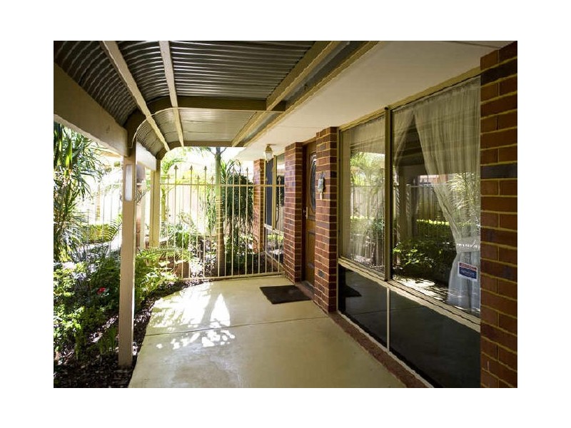 24 Gelderland Entrance, Stratton WA 6056