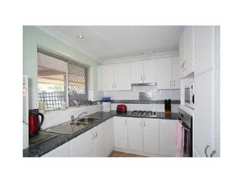 10A Kingsdown Road, Maddington WA 6109