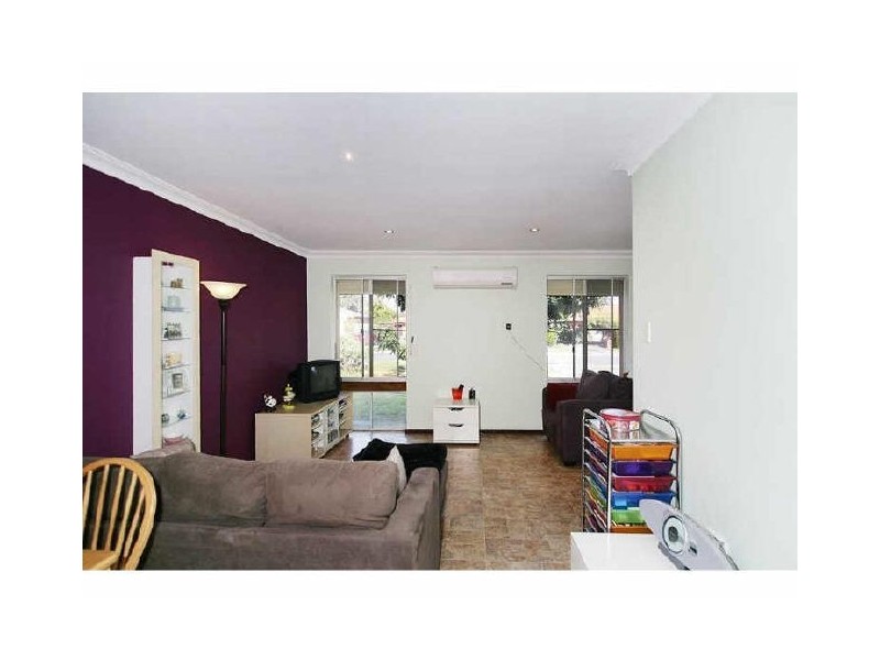 10A Kingsdown Road, Maddington WA 6109