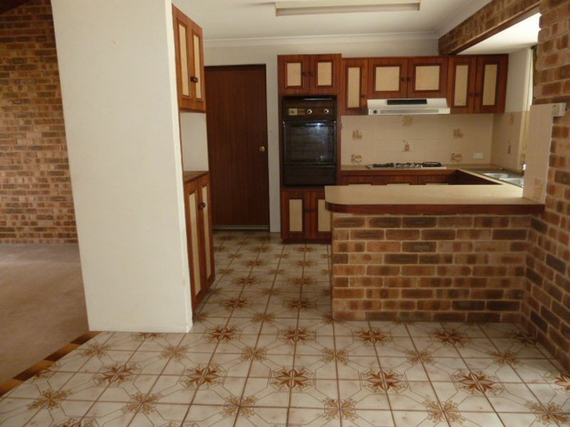 21 Merino Court, Thornlie WA 6108