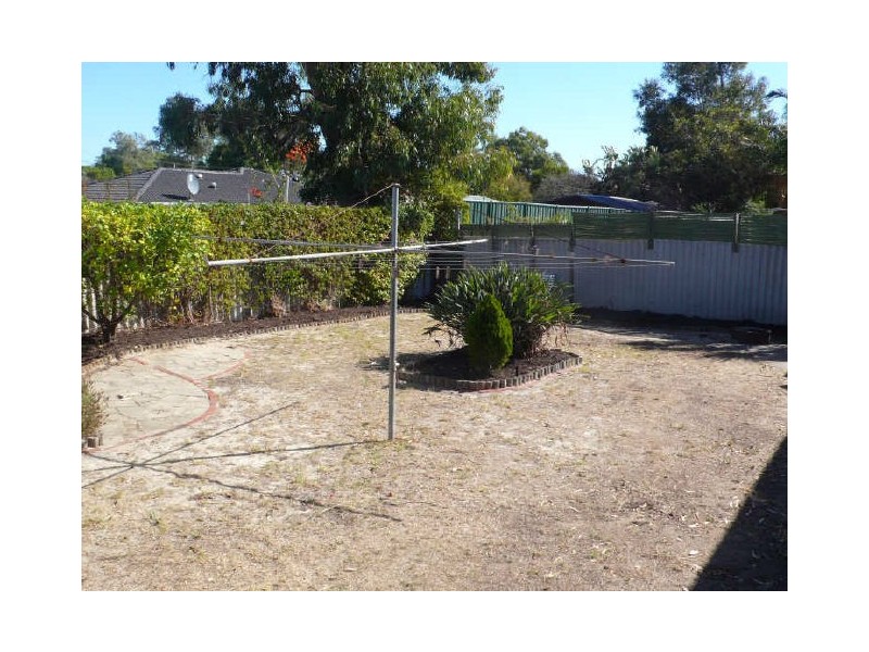 17 Shelburn Road, Thornlie WA 6108