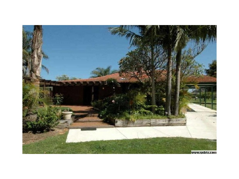 22 River Avenue, Maddington WA 6109