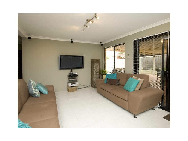 85 Gay Street, Huntingdale WA 6110