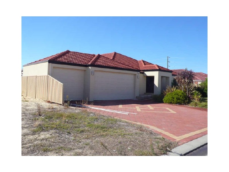 16 McKim Street, Canning Vale WA 6155