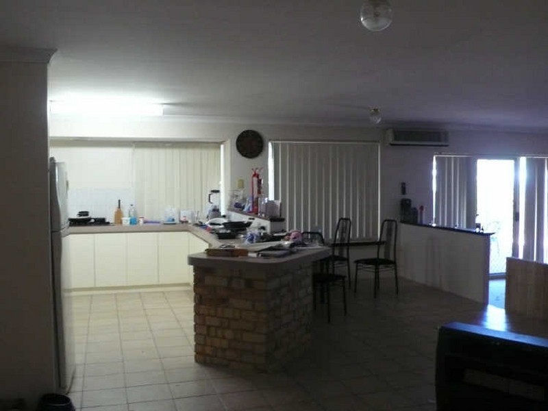 92 Bindoon Loop, Huntingdale WA 6110