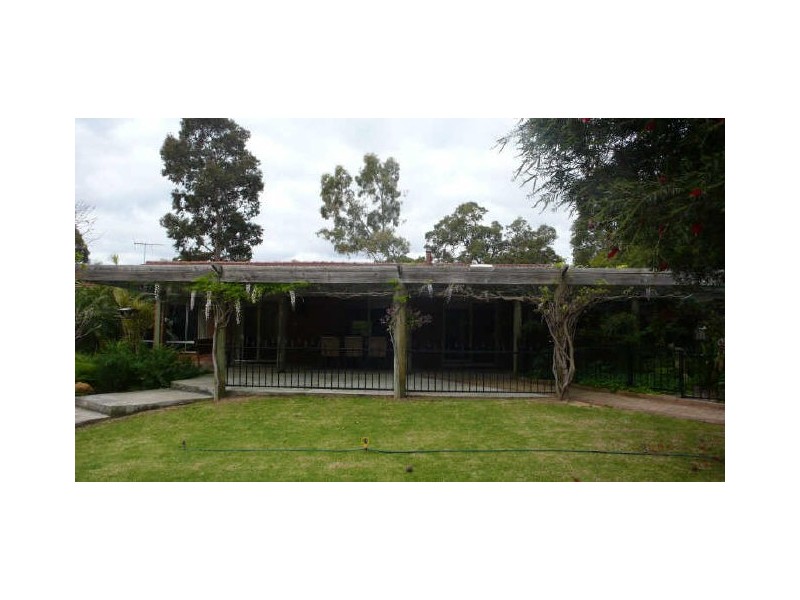 40 West Terrace, Kalamunda WA 6076