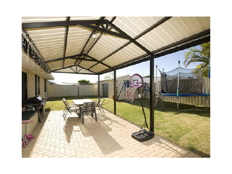 78 Gay Street, Huntingdale WA 6110