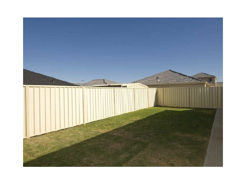 86 Hardey East Road, Wattle Grove WA 6107