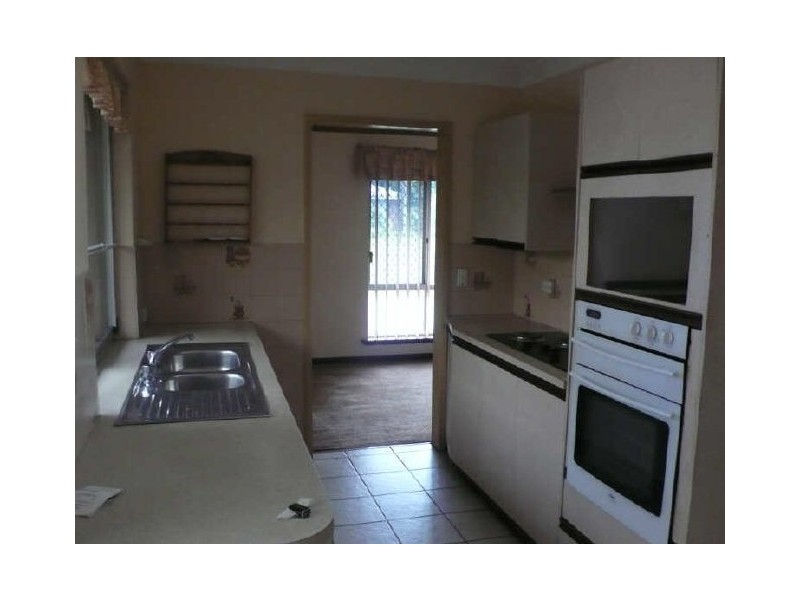 20 Constantine Court, Thornlie WA 6108